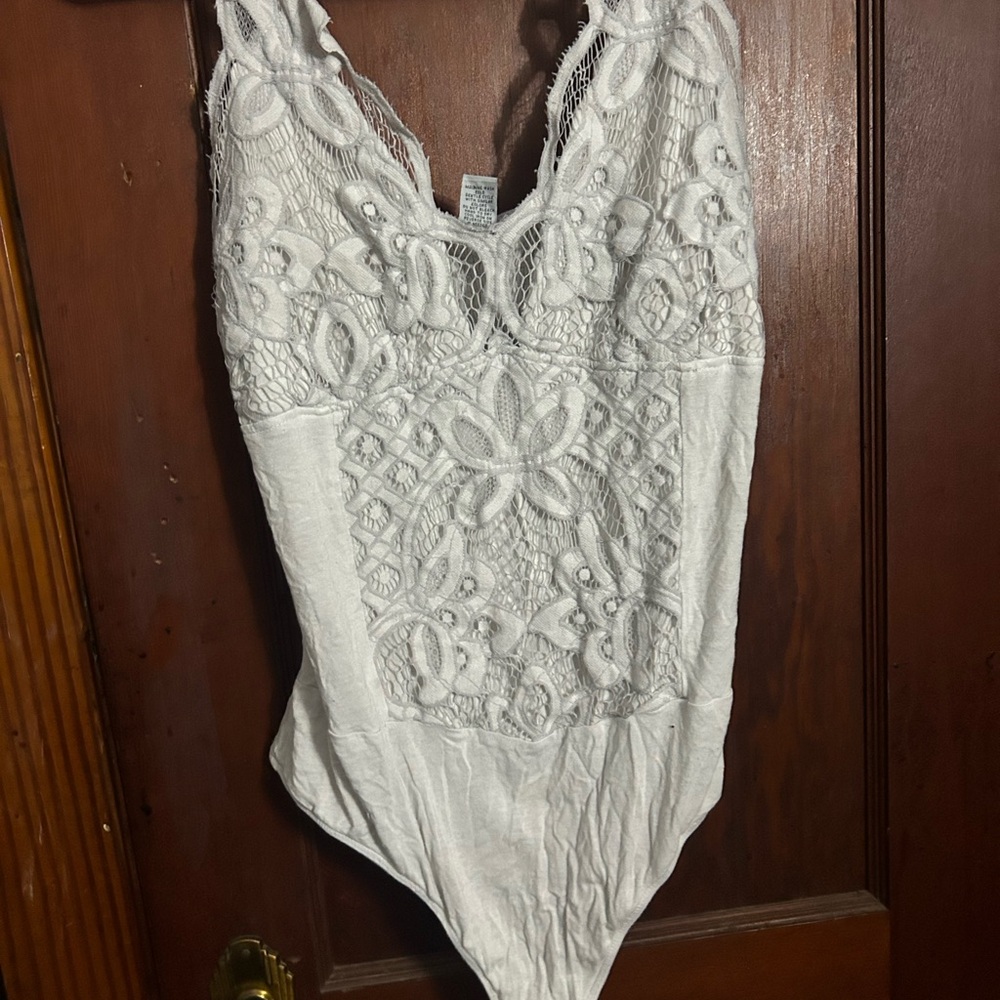Rue21 white Lace Top
